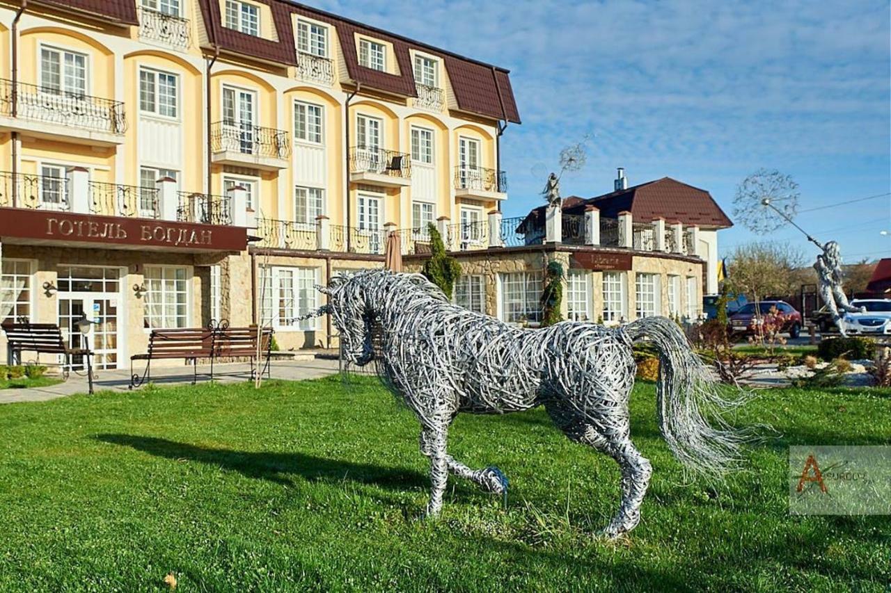 Hotel Bogdan Morsin Kültér fotó